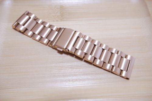 腕時計の金属製のベルト